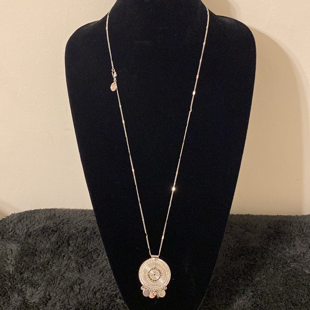 Charming Charlie Long Chain Medallion Pendant Necklace Silvertone - Picture 14 of 14